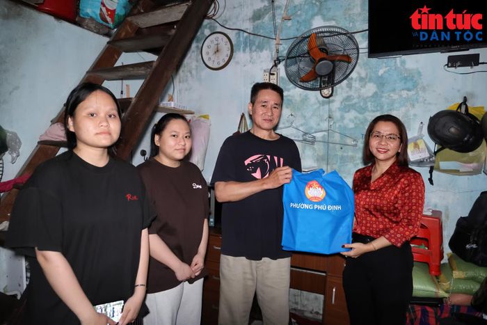 Thời gian tới, Mặt trận Tổ quốc phường Phú Định sẽ phối hợp với các đoàn thể và chính quyền địa phương tiếp tục mở rộng kết nối, huy động nguồn lực từ các tổ chức, doanh nghiệp cả trong và ngoài địa bàn. Phường dự kiến tổ chức các giải thể thao phong trào như bóng đá, tennis để tạo quỹ dự phòng chăm lo hàng tháng cho các em.