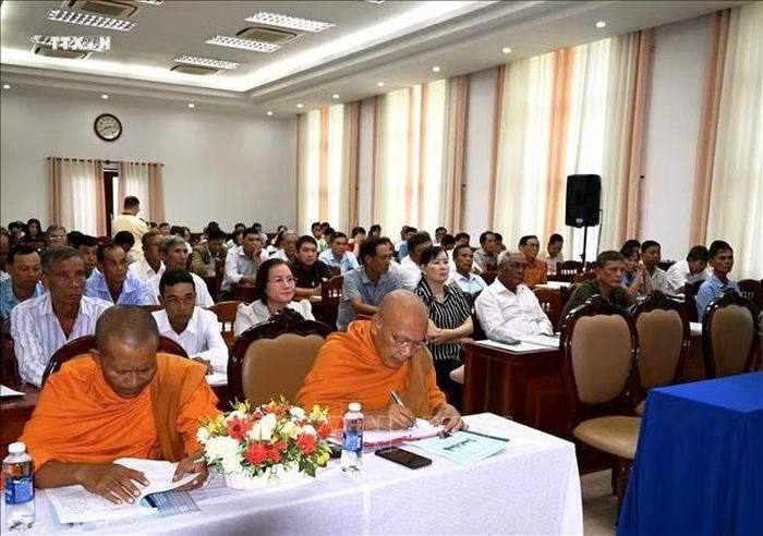Các đại biểu tham dự buổi tập huấn.