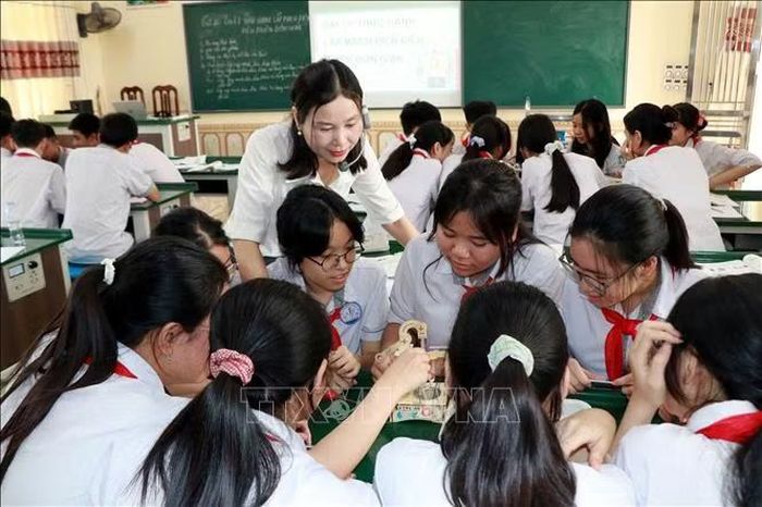Tiết học STEM tại Trường THCS Chu Văn An (phường Kim Bảng, tỉnh Ninh Bình). Ảnh: Nguyễn Lành/TTXVN