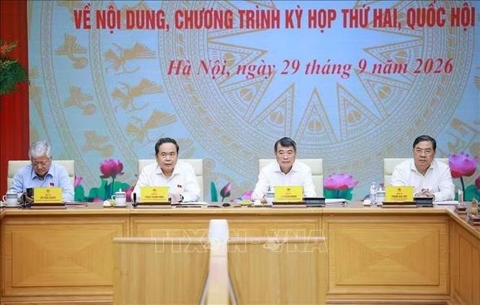 Thủ tướng Lê Minh Hưng và Chủ tịch Quốc hội Trần Thanh Mẫn đồng chủ trì Hội nghị Ban Thường vụ Đảng uỷ Chính phủ và Ban Thường vụ Đảng uỷ Quốc hội. Ảnh: Dương Giang/TTXVN