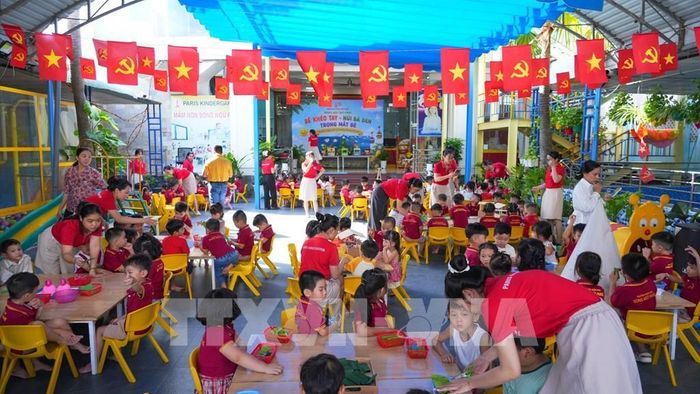 Giáo dục văn hóa, đạo đức và kỹ năng ứng xử cho trẻ em được Tây Ninh chú trọng, góp phần hình thành những phẩm chất tích cực, nhân văn. Ảnh: Minh Phú - TTXVN