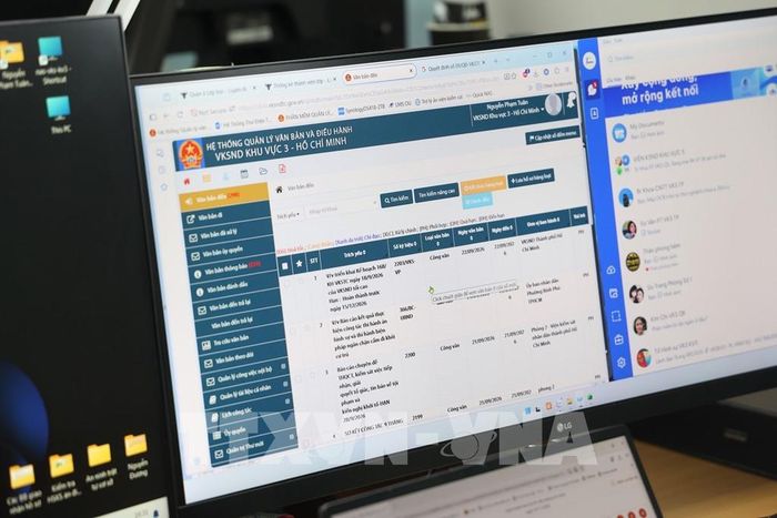 Nền tảng Quản lý án hình sự của Viện Kiểm sát nhân dân tối cao được đưa vào sử dụng tại Viện Kiểm sát nhân dân hai cấp TP. Hồ Chí Minh. Ảnh: Hồng Đạt - TTXVN 