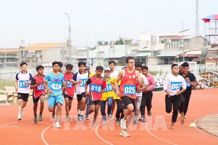 Học sinh hứng khởi tham gia các môn giáo dục thể chất, rèn luyện sức khỏe, kỹ năng vận động và tinh thần đồng đội. Ảnh: Giang Phương - TTXVN