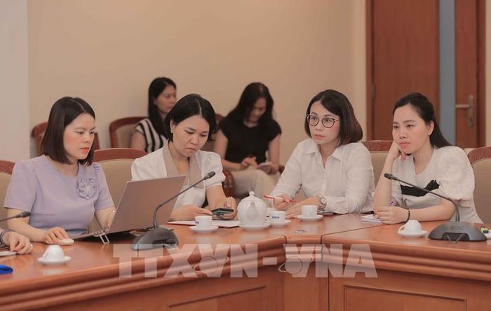 Lãnh đạo, cán bộ phụ trách tài chính và kế toán của các đơn vị thuộc Thông tấn xã tham dự buổi tập huấn. Ảnh: Phan Phương – TTXVN