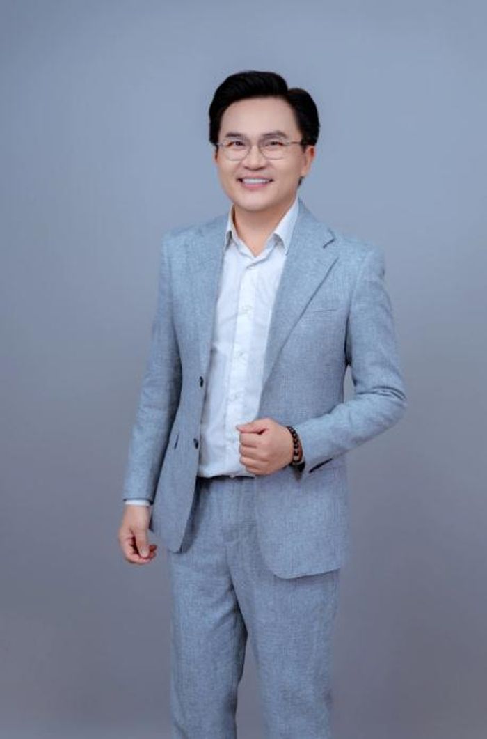 Đại Nghĩa còn có hành trình khá dài với điện ảnh.