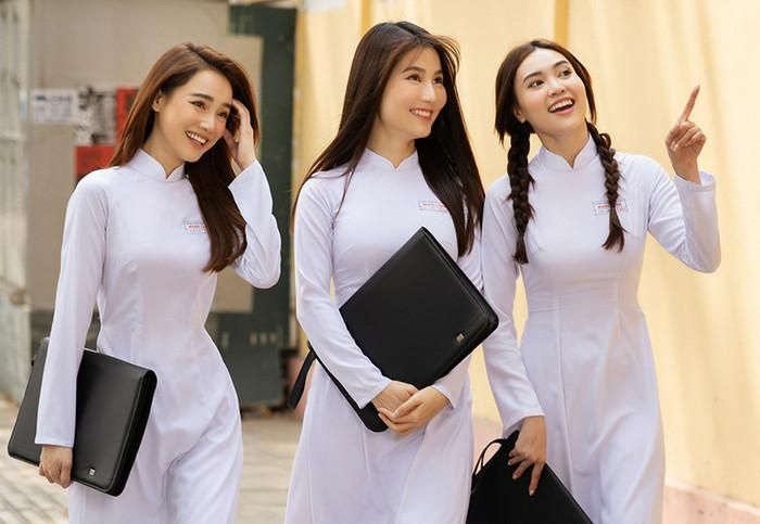 Tác phẩm điện ảnh gần nhất Nhã Phương tham gia là 1990. 