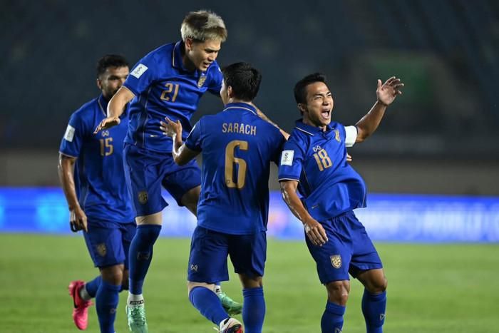 Chanathip Songkrasin tiếp tục duy trì thành tích bất bại trước tuyển Việt Nam khi cùng Thái Lan giành chiến thắng 2-0, qua đó kéo dài chuỗi bất bại. Ảnh: FAT