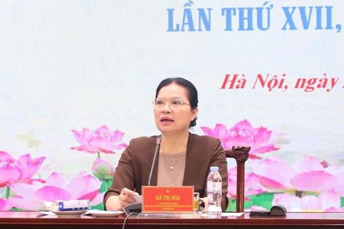 Phó Chủ tịch - Tổng Thư ký Hà Thị Nga phát biểu tại cuộc họp