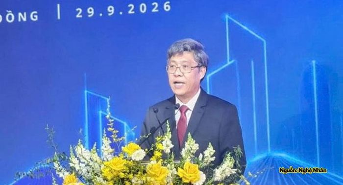 Ông Nguyễn Minh, Phó Chủ tịch UBND tỉnh Lâm Đồng phát biểu tại Diễn đàn Kinh tế tư nhân Việt Nam 2026, vòng đối thoại địa phương tỉnh Lâm Đồng.