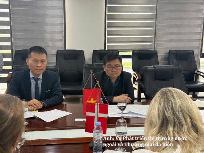 Thứ trưởng Bộ Công Thương Trương Thanh Hoài phát biểu tại buổi làm việc.
