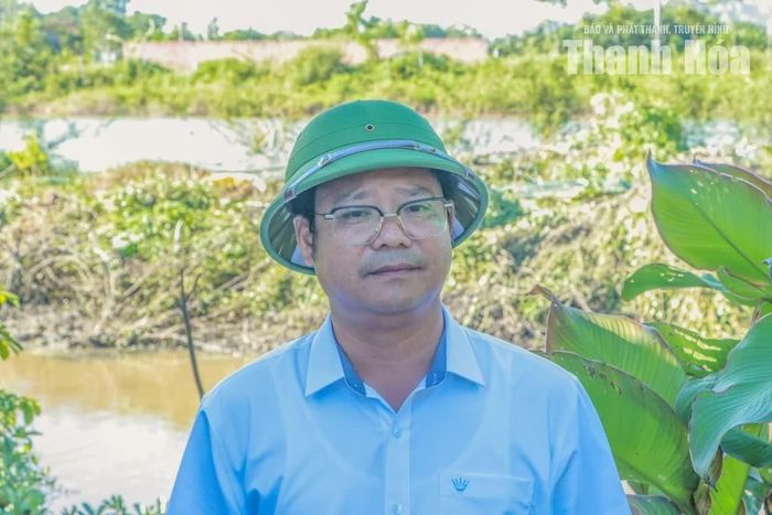 Ông Khương Bá Luận, Tổng Giám đốc Công ty TNHH MTV Sông Chu, cho biết: “Sau 8 ngày triển khai, dù công ty đã rất cố gắng nhưng đến nay khối lượng bèo rác, rau muống vẫn còn khá lớn. Với sự nỗ lực và khẩn trương, đơn vị phấn đấu đến ngày 6/10 cơ bản hoàn thành công tác trục vớt giải toả bèo rác các tuyến trên kênh Nhà Lê”.