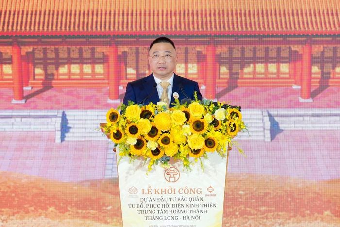 Chủ tịch Ủy ban nhân dân thành phố Hà Nội Vũ Đại Thắng phát biểu tại Lễ khởi công. Ảnh: Hoàng thành Thăng Long