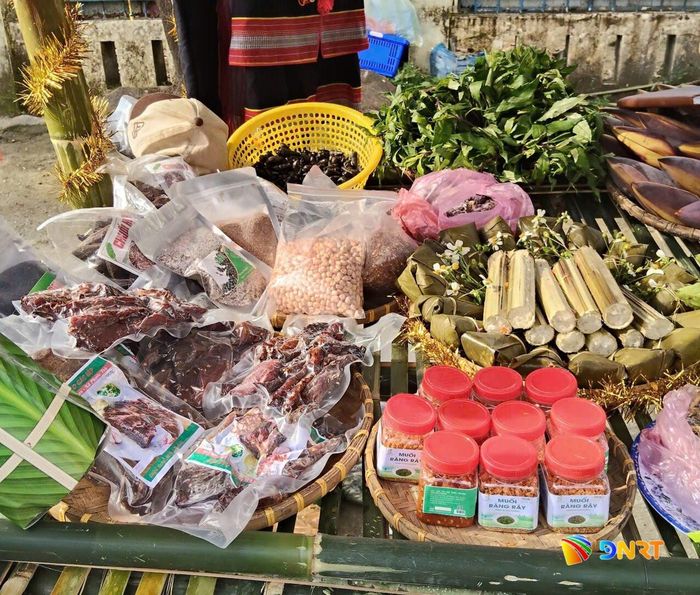 Năm 2026, Phước Trà đặt mục tiêu duy trì 2 sản phẩm OCOP đã được công nhận, phát triển 2 sản phẩm mới đạt hạng 3 sao trở lên và duy trì 1 sản phẩm nông nghiệp được chứng nhận VietGAP. Ảnh: T.L