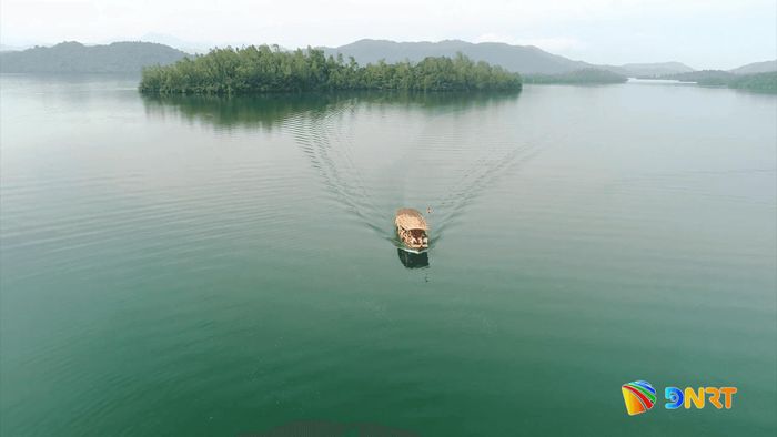 Hồ Phú Ninh là một trong những cảnh quan thu hút du khách ở khu vực phía Nam thành phố. Ảnh: P.N