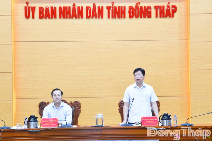Phó Chủ tịch UBND tỉnh Đồng Tháp Huỳnh Minh Tuấn, phát biểu tại buổi làm việc.