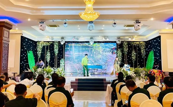 Tuyên truyền về công tác bảo vệ môi trường. Ảnh: P.D