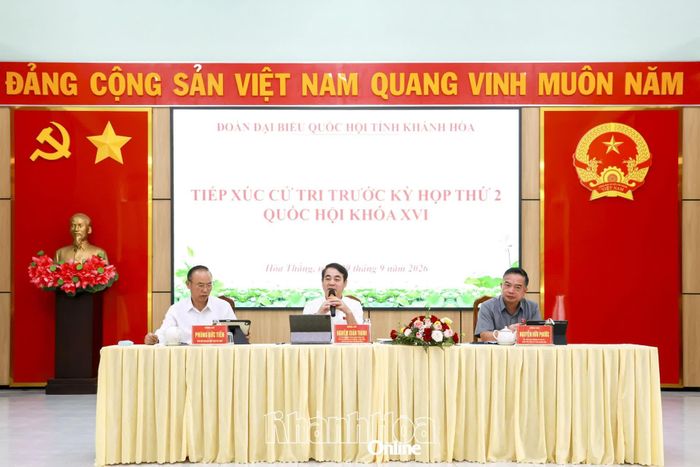 Các đại biểu Quốc hội tỉnh tiếp xúc cử tri 4 xã, phường khu vực Ninh Hòa.