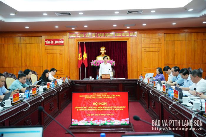 Các đại biểu dự hội nghị