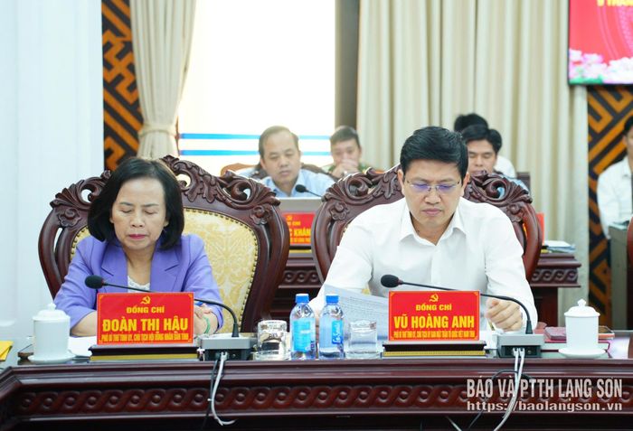 Các đại biểu dự hội nghị