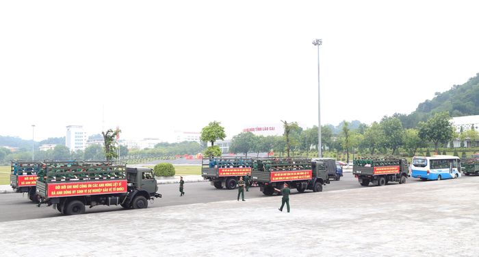 Nhiệm vụ di quan và di chuyển hài cốt liệt sĩ đến nơi án táng được quan tâm, chỉ đạo sâu sát.