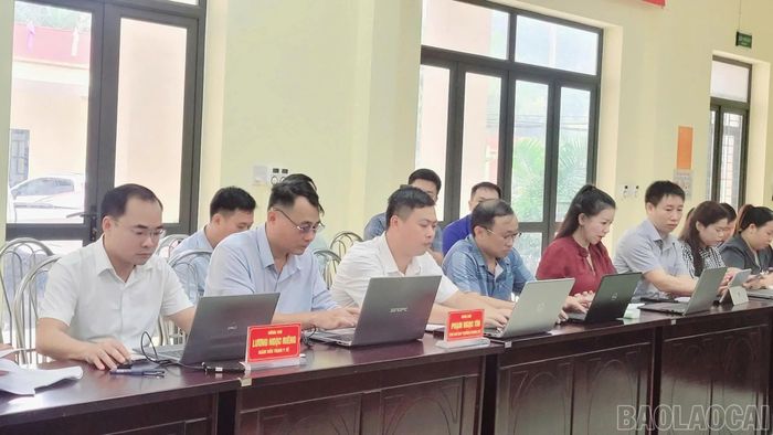Đại biểu dự hội nghị.