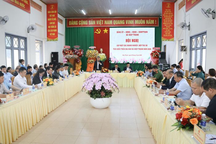 Quang cảnh hội nghị