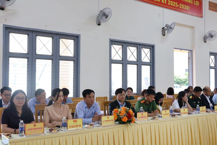 Các đại biểu tham dự hội nghị
