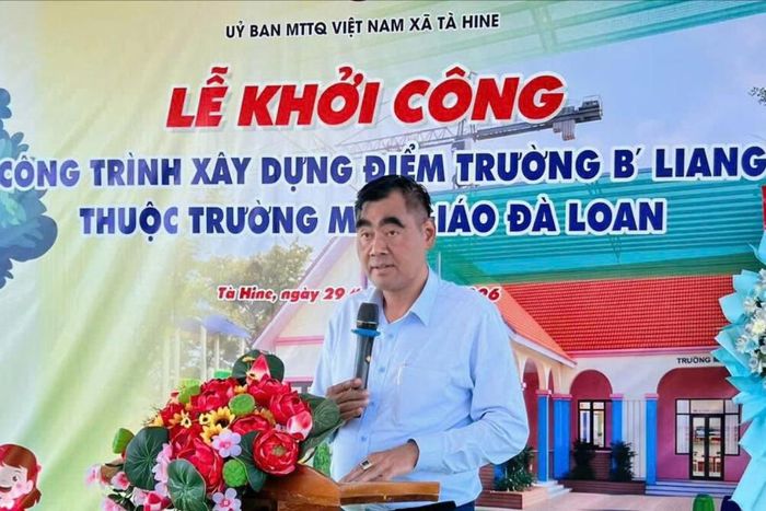Phó Chủ tịch Ủy ban MTTQ Việt Nam tỉnh Lâm Đồng Bon Yô Soan phát biểu tại lễ khởi công
