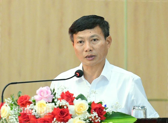 Lãnh đạo Sở Nội vụ giải đáp, làm rõ các vấn đề cử tri đã nêu thuộc thẩm quyền