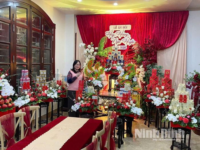 Lễ vật ăn hỏi do vợ chồng anh Lê Quang Tú vừa hoàn thành cho khách hàng.