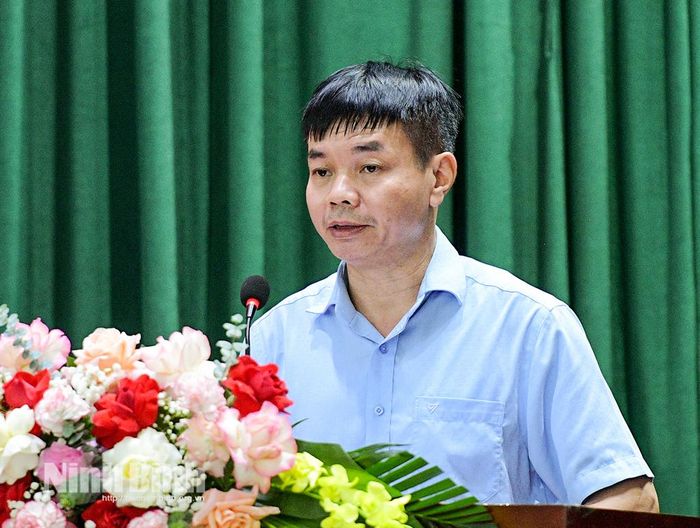 Lãnh đạo Sở Y tế giải đáp, làm rõ các vấn đề cử tri đã nêu thuộc thẩm quyền.