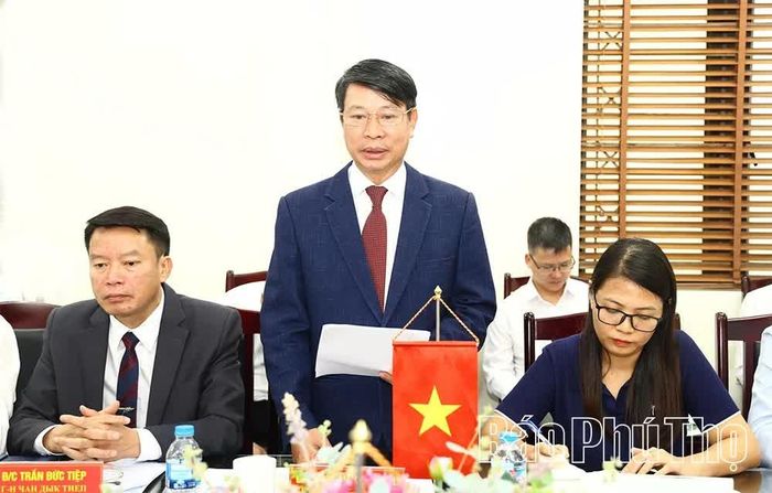 Phó Chủ tịch UBND tỉnh Nguyễn Khắc Hiếu phát biểu tại buổi làm việc.