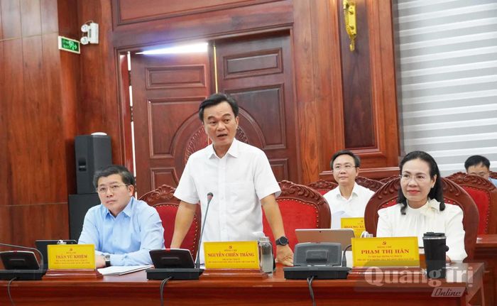 Đồng chí Nguyễn Chiến Thắng, Phó Bí thư Tỉnh ủy, Chủ tịch Ủy ban MTTQ Việt Nam tỉnh phát biểu tại hội nghị - Ảnh: X.P