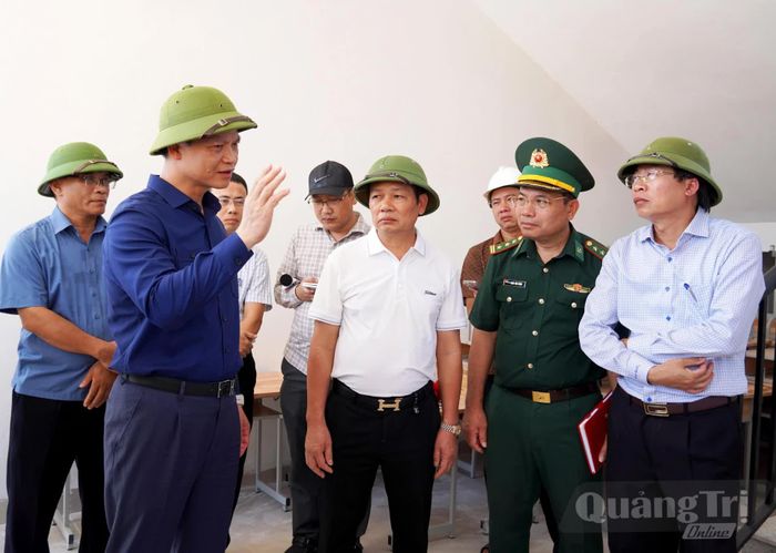 Đồng chí Vương Quốc Tuấn, Bí thư Tỉnh ủy yêu cầu các đơn vị hoàn thành công trình trước mốc 30/10/2026 - Ảnh: X.P