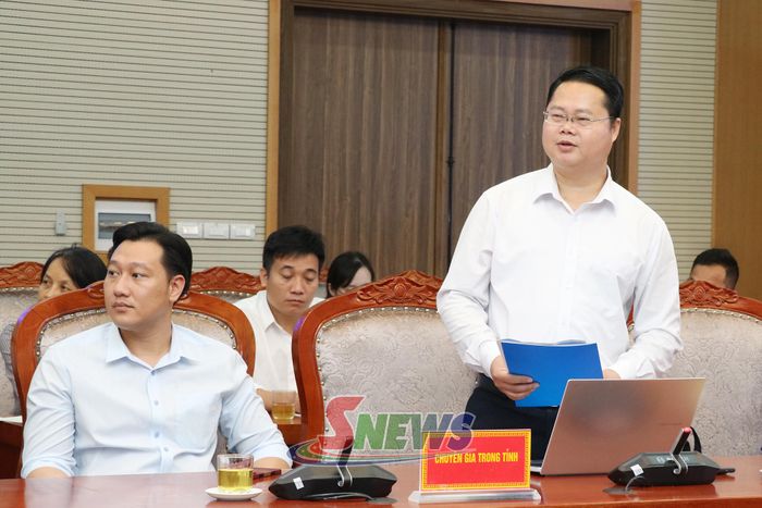 Chuyên gia chia sẻ các giải pháp chuyển đổi số và đổi mới mô hình kinh doanh cho doanh nghiệp, HTX.
