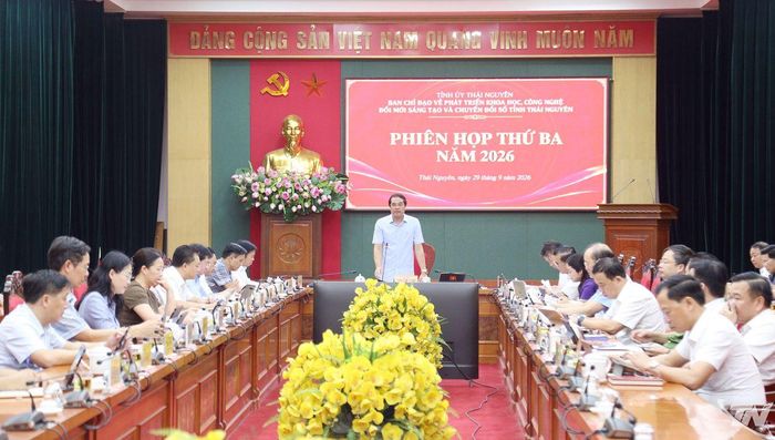 Quang cảnh Phiên họp.