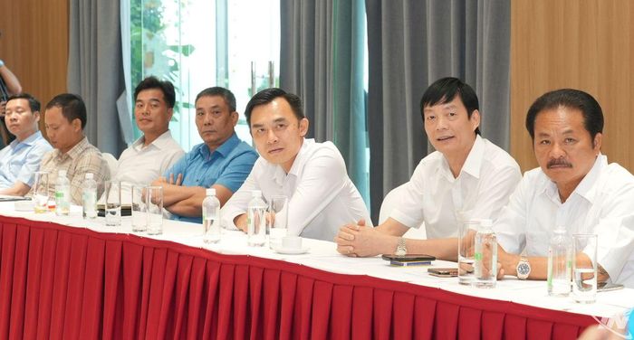 Đại biểu dự Hội nghị.