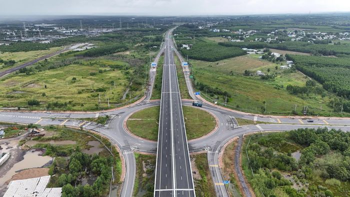Nút giao An Phước trên cao tốc Bến Lức - Long Thành.