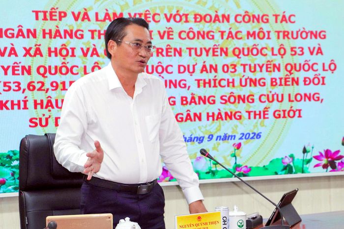 Ông Nguyễn Quỳnh Thiện, Phó Chủ tịch UBND tỉnh Vĩnh Long nhấn mạnh công tác bồi thường, hộ trợ, tái định cư sẽ bảo đảm quyền lợi của người dân.