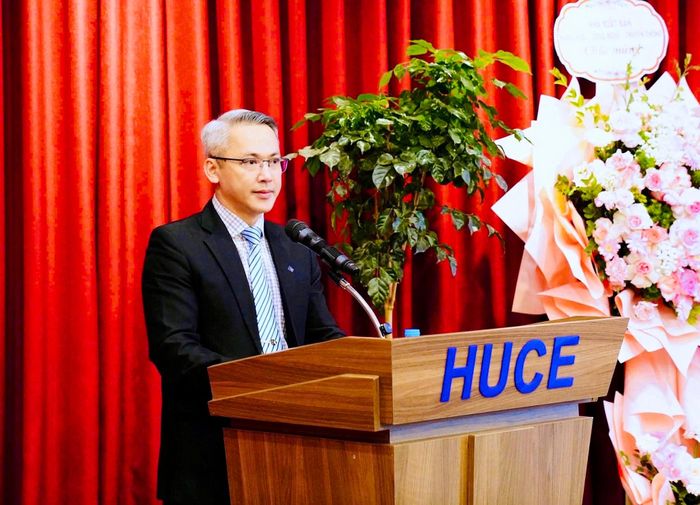PGS.TS Bùi Phú Doanh, Phó Hiệu trưởng Trường Đại học Xây dựng Hà Nội chia sẻ về mô hình đào tạo tập trung toàn thời gian.
