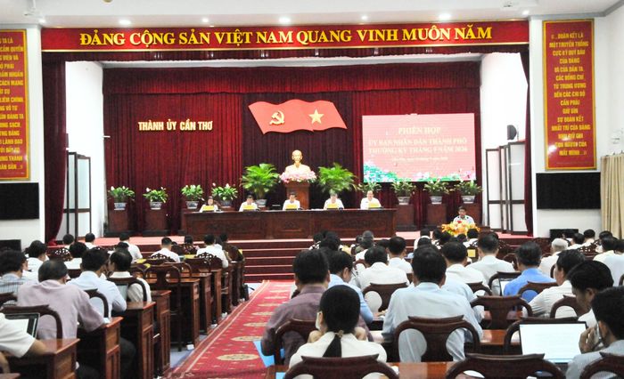 Quang cảnh phiên họp thường kỳ tháng 9 năm 2026.
