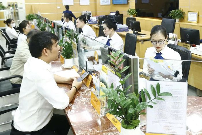 Các ngân hàng đã mua lại trước hạn khoảng 188.433 tỷ đồng trái phiếu. Ảnh: Đức Thanh