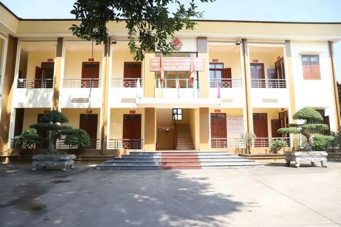 Theo quy định mới, tiêu chuẩn, định mức sử dụng diện tích làm việc phục vụ công tác được xác định theo từng chức danh, chức vụ. Trường hợp một người đồng thời giữ nhiều chức danh, chức vụ thì áp dụng tiêu chuẩn, định mức cao nhất. Ảnh minh họa: H.T