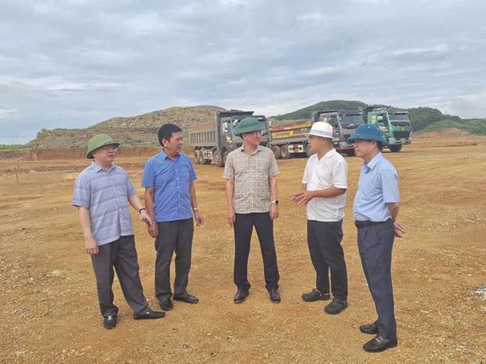 Thường trực HĐND tỉnh Thanh Hóa đặc biệt nhấn mạnh yêu cầu đổi mới tư duy trong hoạt động giám sát. Ảnh: Tâm Phương