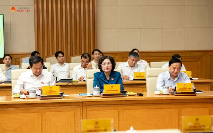 Các đại biểu dự hôi nghị