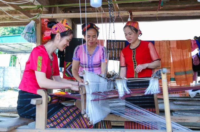 Tích hợp chương trình MTQG giúp khơi thông nguồn lực hỗ trợ cho đồng bào DTTS&MN.