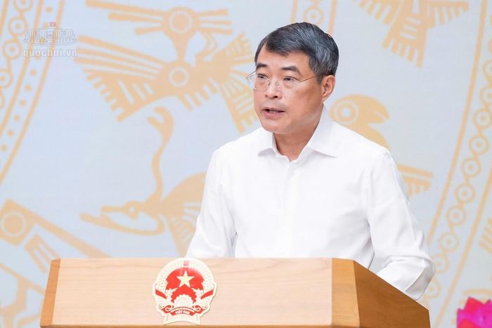Thủ tướng Lê Minh Hưng nhấn mạnh, xây dựng thể chế phải trở thành động lực cho phát triển, tháo gỡ điểm nghẽn, khơi thông nguồn lực. Ảnh: quochoi.vn