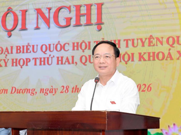 Đồng chí Trịnh Văn Quyết, Ủy viên Bộ Chính trị, Bí thư Trung ương Đảng, Trưởng Ban Tuyên giáo Trung ương phát biểu tại Hội nghị