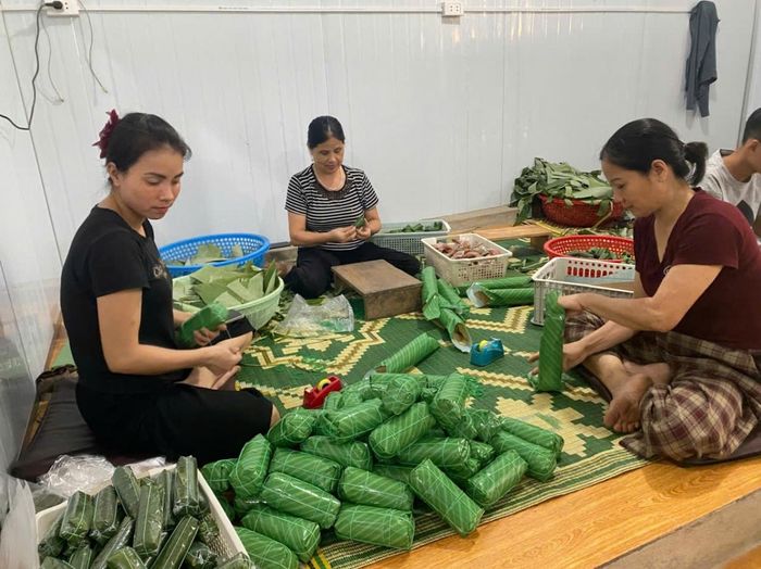 Không chỉ đảm bảo cung ứng vốn, các tổ chức tín dụng còn nỗ lực tiết giảm chi phí, tạo điều kiện hạ lãi suất, thúc đẩy hoạt động sản xuất kinh doanh