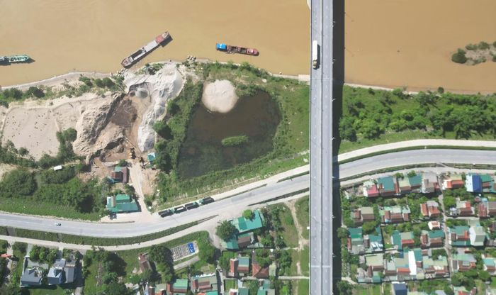 Một công trình sai phạm, tồn tại suốt 20 năm nhưng chưa được xử lý triệt để bởi sự trì trệ, đùn đẩy trách nhiệm của các ngành chức năng và chính quyền địa phương.